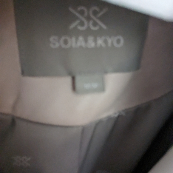 Soia & Kyo Victoria leather jacket in size M - Picture 11 of 16